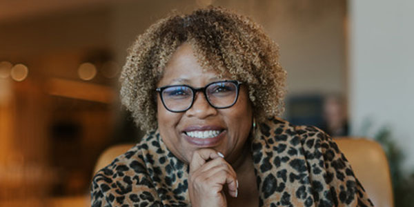 Headshot of Debbie Mitchell